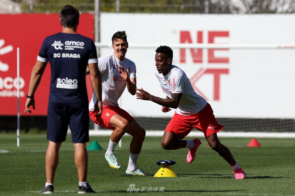 联盟顶尖中 联盟顶尖中