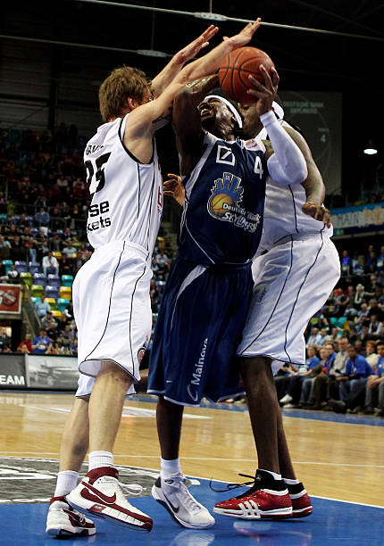 分展示了他 分展示了他