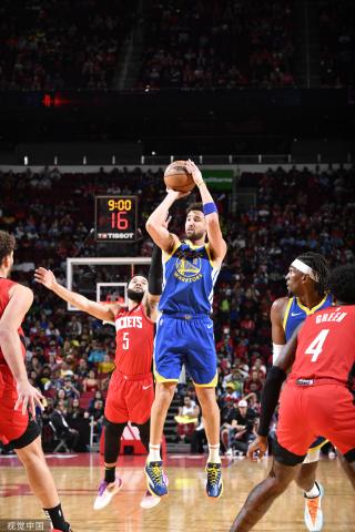 令人瞩目 令人瞩目