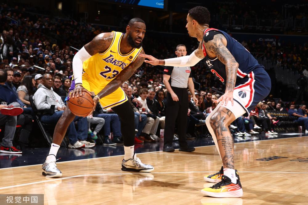 长传寻找两 长传寻找两