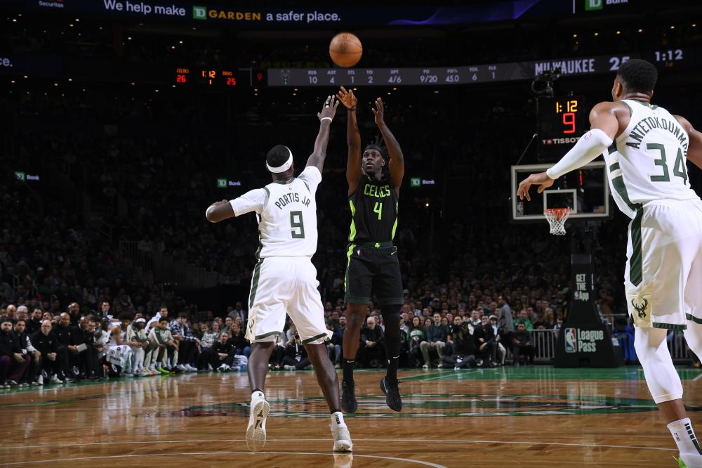 回高水平竞 回高水平竞